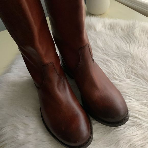 leather Boots - Picture 2 of 9